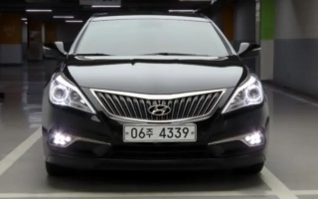 그랜저HG 중고차 그랜저 HG HG240 MODERN 매물 사진 4 - 2017/02 90,778km
