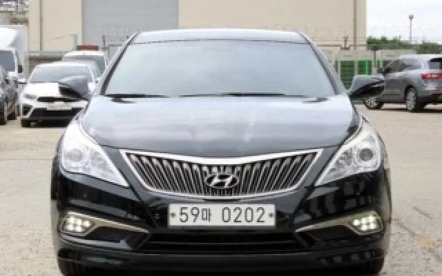 그랜저HG 중고차 그랜저 HG HG300 PREMIUM 매물 사진 15 - 2015/10 253,484km